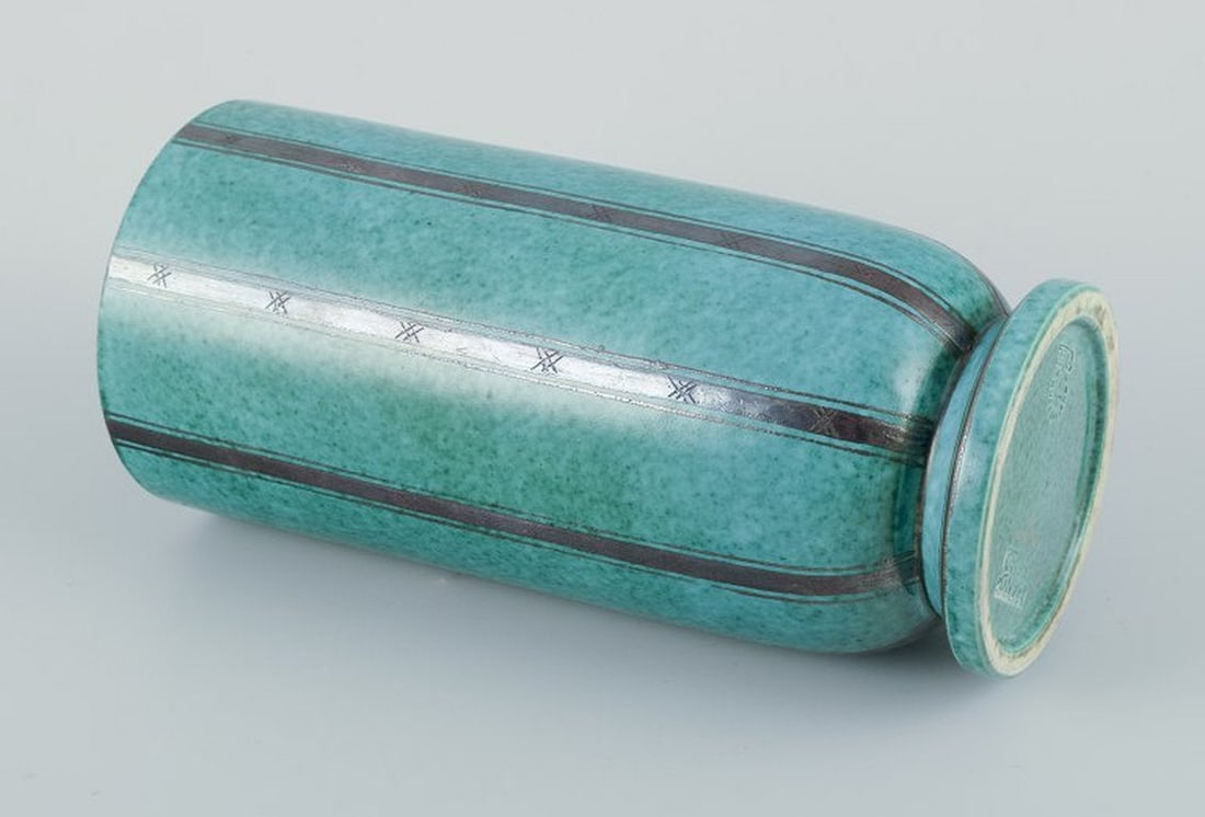 Wilhelm Kage for Gustavsberg, Sweden. 'Argenta' ceramic vase. Circa 1940s. - 5
