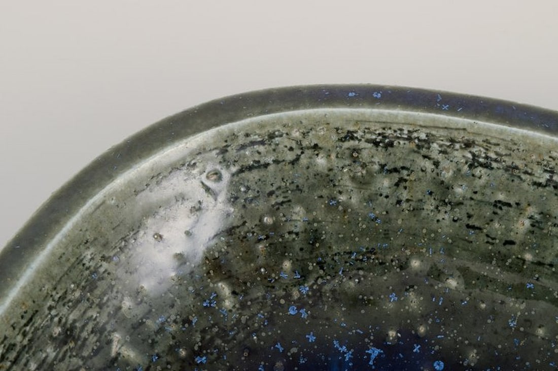 Annelise and Per Linnemann-Schmidt for Palshus, Denmark. Large and rare unique ceramic bowl with - 7