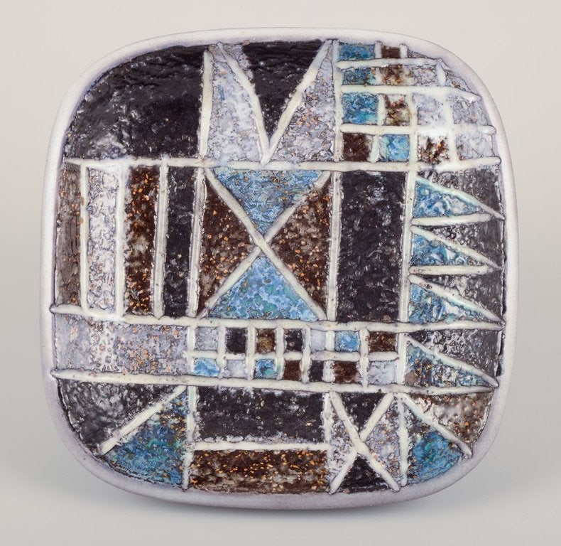 Ingrid Atterberg for Upsala Ekeby, Sweden. Ceramic 'Tri' dish. Geometric pattern with polychrome - 6