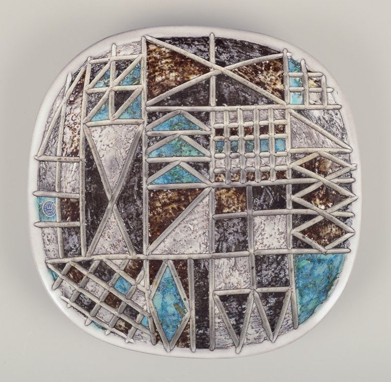 Ingrid Atterberg for Upsala Ekeby, Sweden. Large 'Tri' ceramic dish. Geometric pattern with - 5