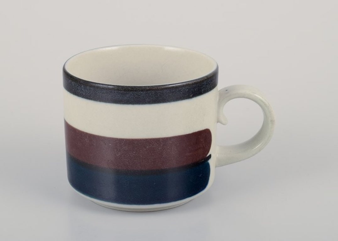 Anja Jaatinen-Winquist for Arabia, Finland. A set of six 'Kaira' stoneware coffee cups with saucers. - 4