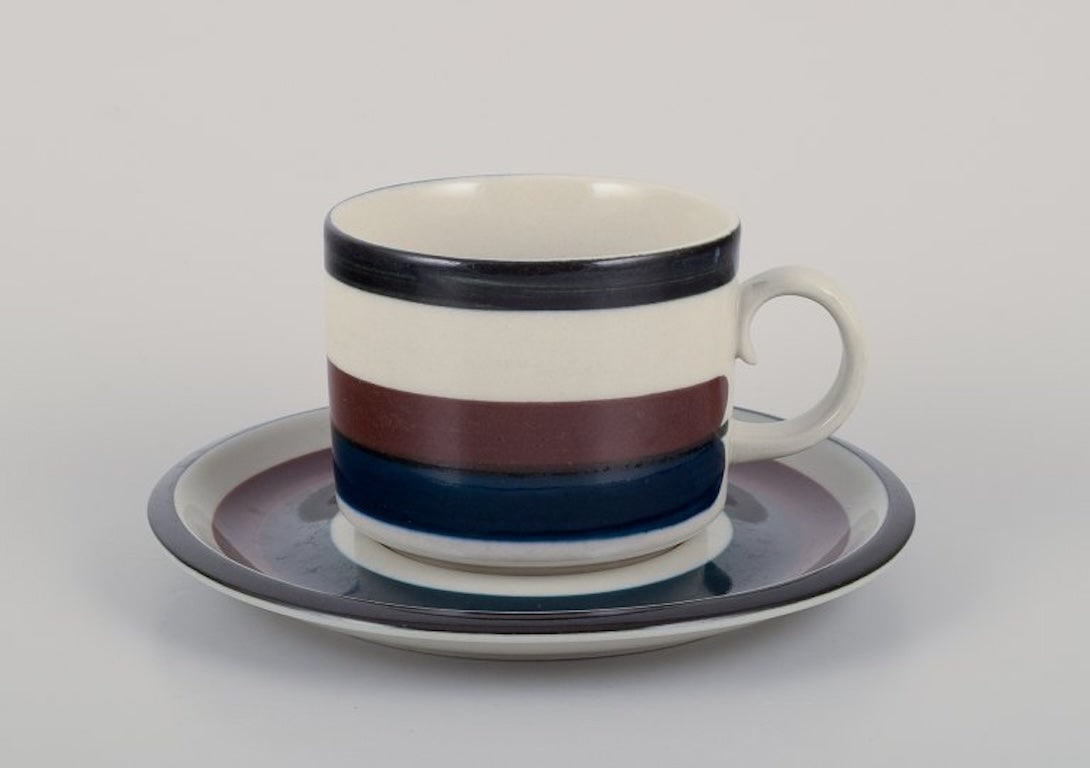 Anja Jaatinen-Winquist for Arabia, Finland. A set of five 'Kaira' stoneware teacups and saucers. - 3