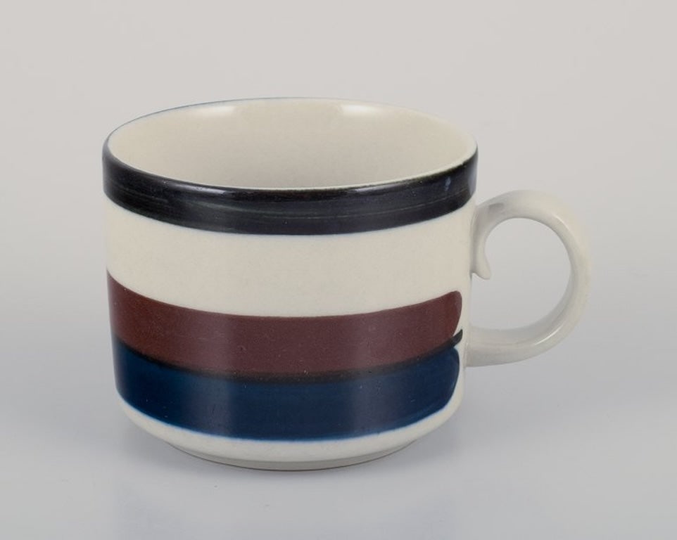 Anja Jaatinen-Winquist for Arabia, Finland. A set of five 'Kaira' stoneware teacups and saucers. - 4