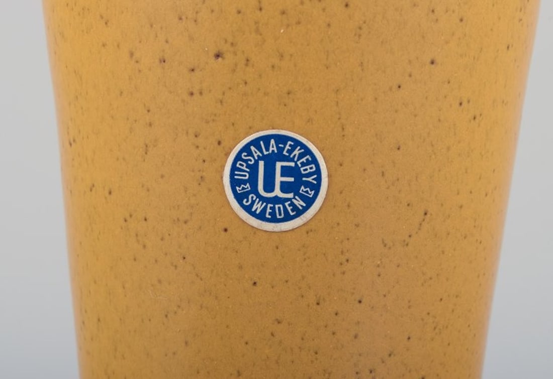 Mari Simmulson for Upsala Ekeby, Sweden. Ceramic vase in a modernist style with ochre yellow glaze. - 8