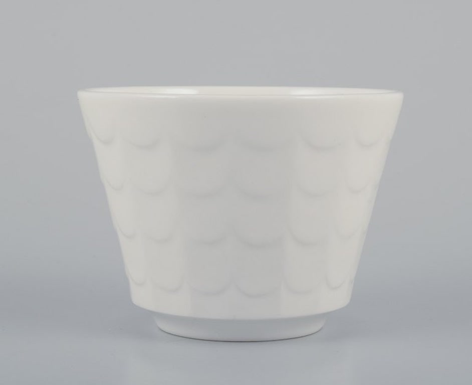 Wilhelm Kage for Gustavsberg, Sweden. Six white porcelain plant pots. Swedish design. 1960s. - 3