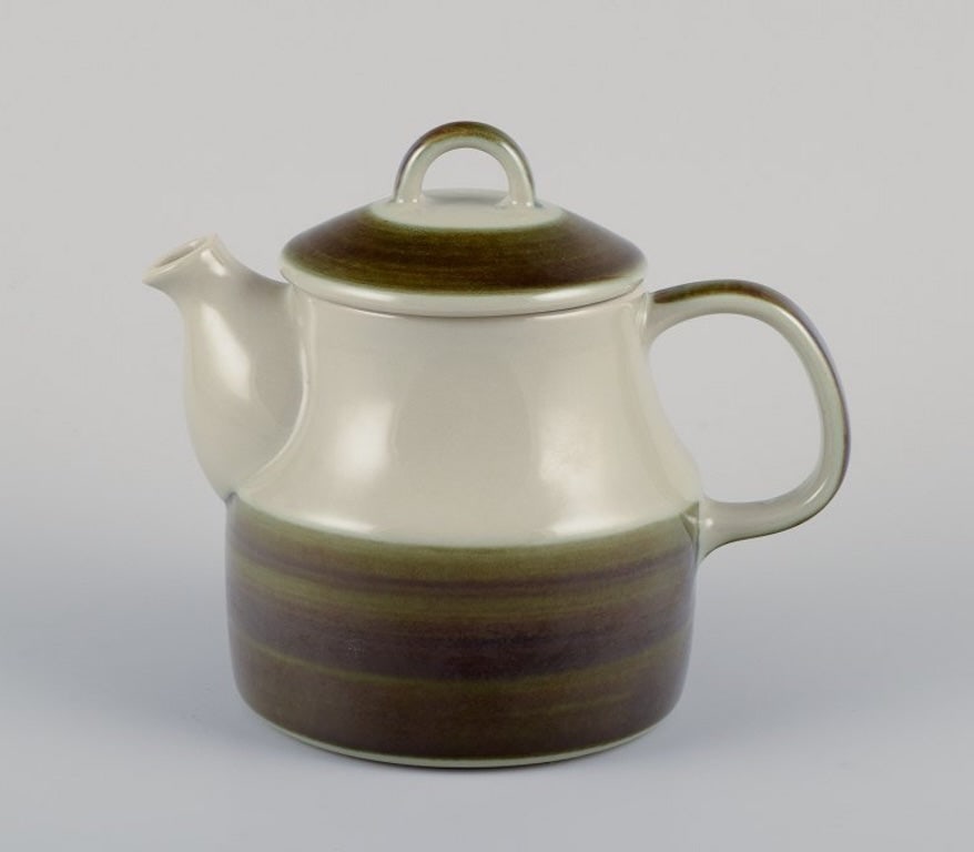 Marianne Westman for Rorstrand, Sweden. Four pieces of 'Maya' stoneware. A teapot, two deep plates, - 3