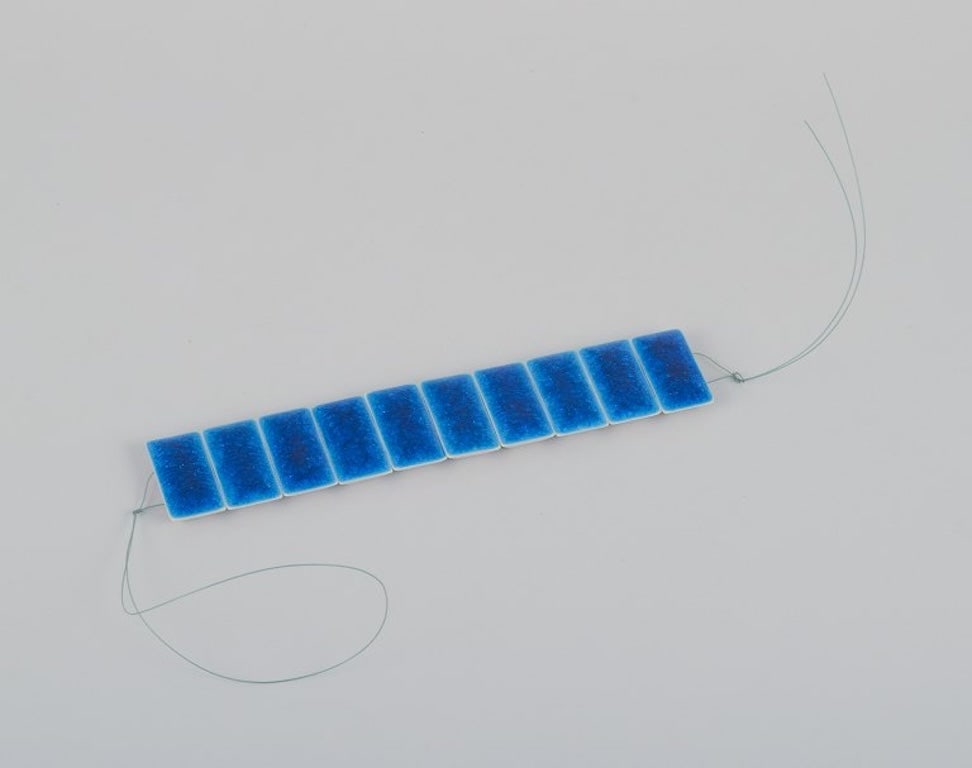 Ole Bjorn Kruger, Danish sculptor and ceramicist. Unique stoneware bracelet in blue shades. (1 of 7)