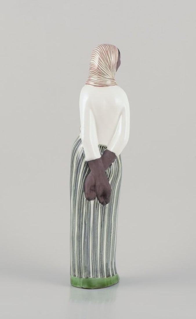 Mari Simmulson for Upsala-Ekeby, Sweden. Ceramic figurine of an Indonesian woman. - 5