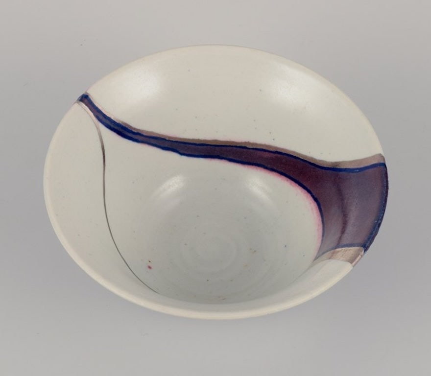European studio ceramist. Unique ceramic bowl. Iron glaze. Late 20th century. - 5