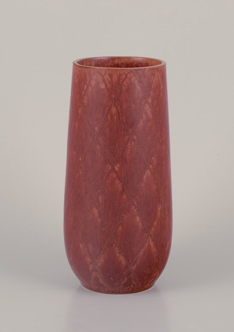 Gunnar Nylund for Rorstrand, Sweden. Ceramic vase with geometric pattern. Glaze in brown hues. - 2