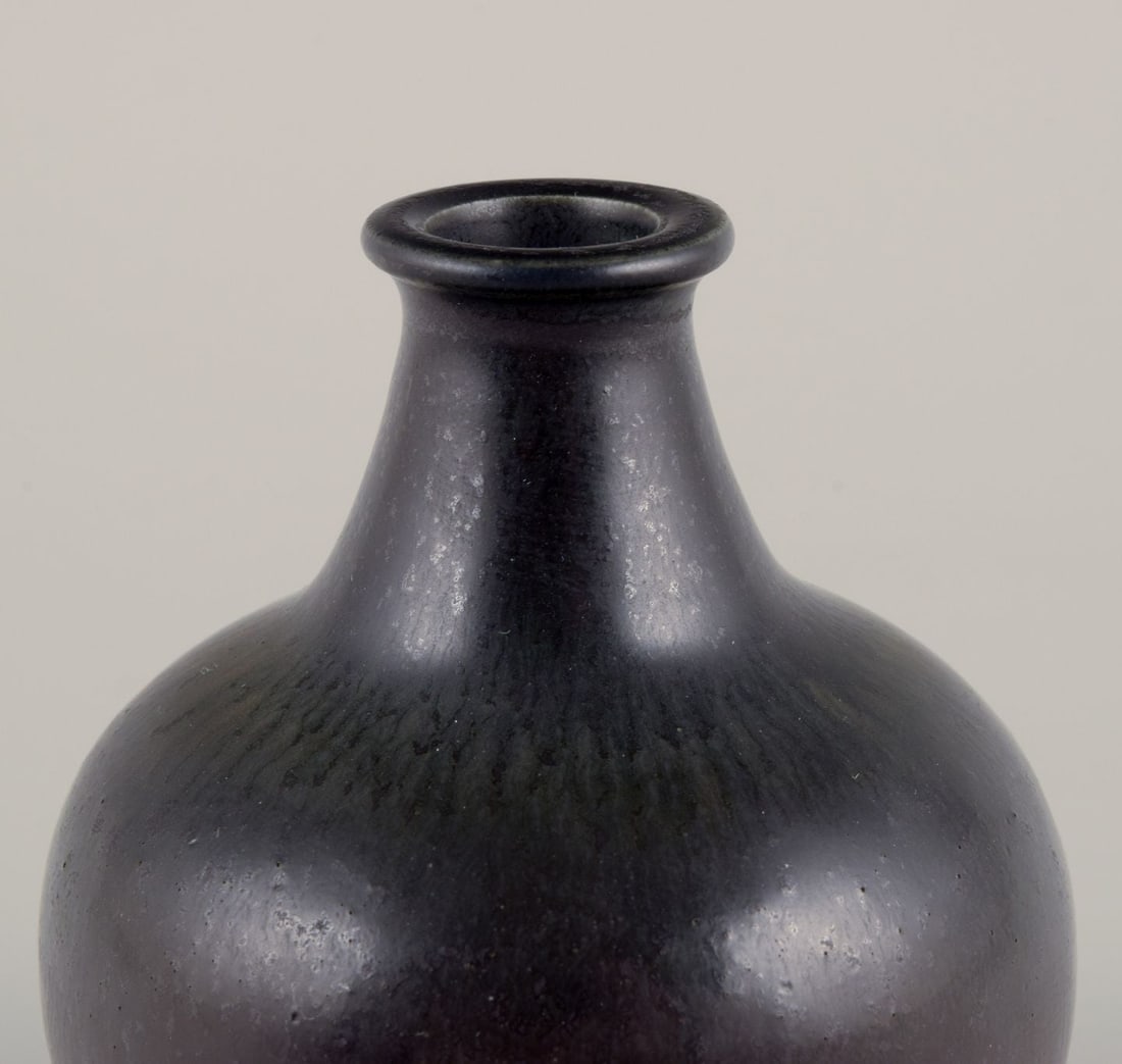 Berndt Friberg for Gustavsberg Studio. Early miniature ceramic vase. 1940s - 5