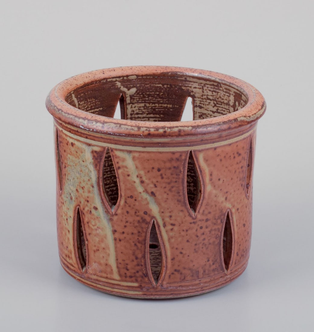 Kuch Keramik, Germany. Two unique ceramic plant pot covers. 1980s - 3