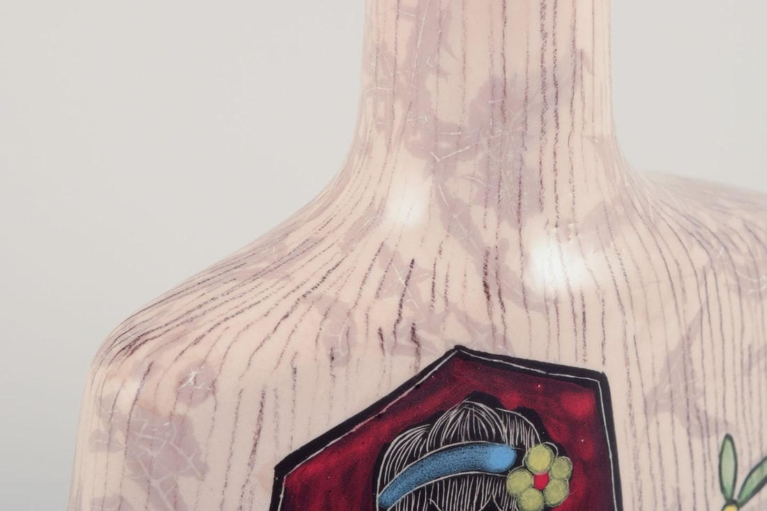 Coronetti Cunardo, Italy. Narrow-necked ceramic vase with a female motif. Approx. 1960s. - 7