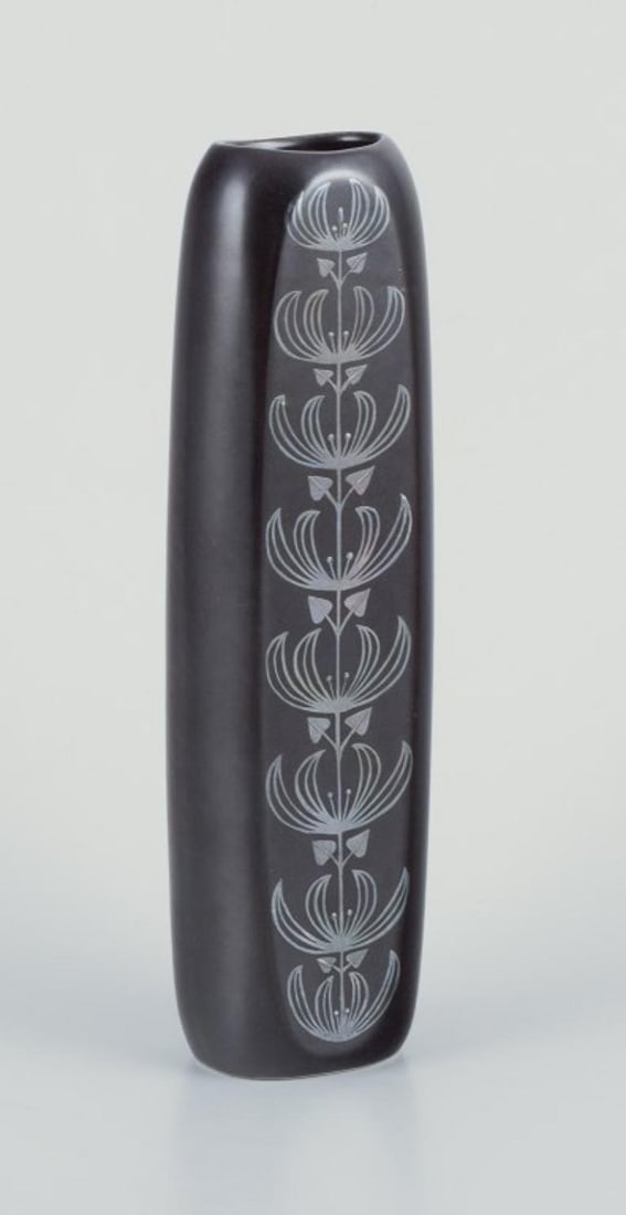 Sven Johnson for Gustavsberg."Facett" ceramic vase. Motif of peacock and flowers. 1970s/80s. - 3