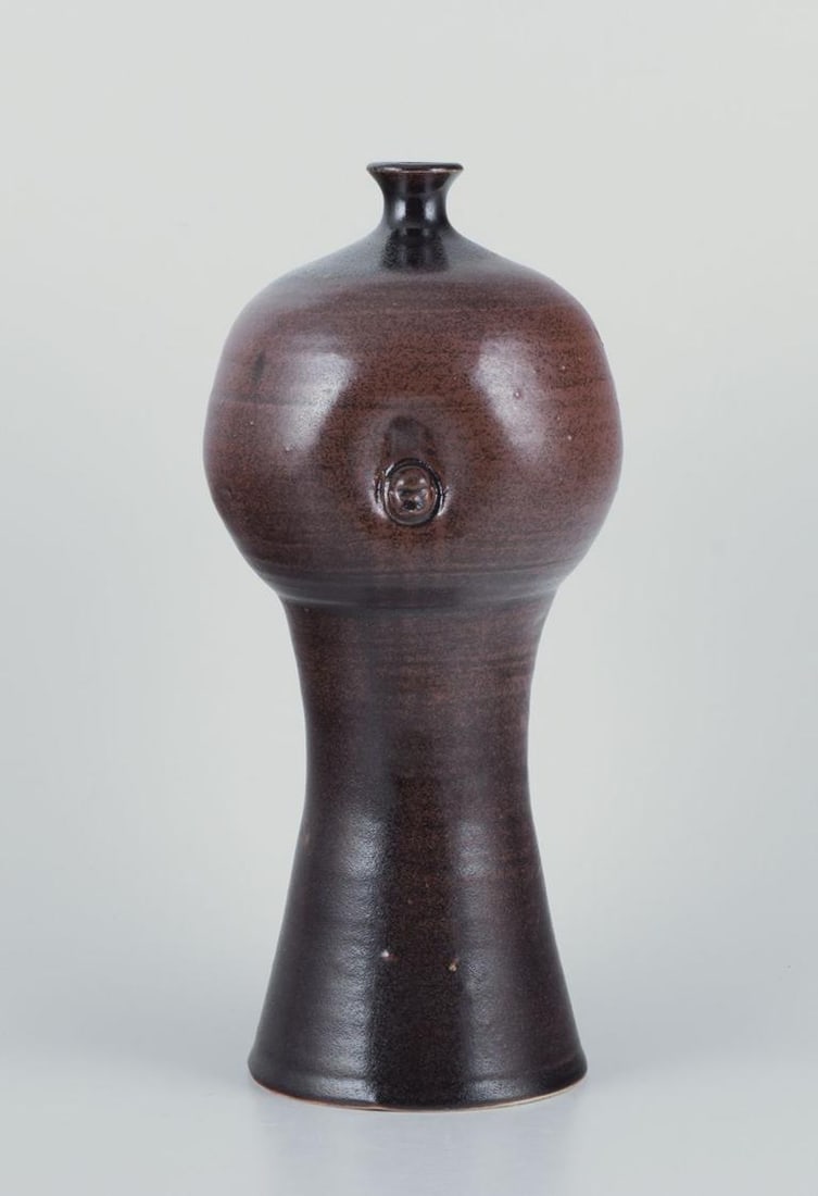 Rolf Fagerberg, Swedish ceramicist. Large ceramic vase with glaze in shades of brown. Late 20th C. (1 of 8)