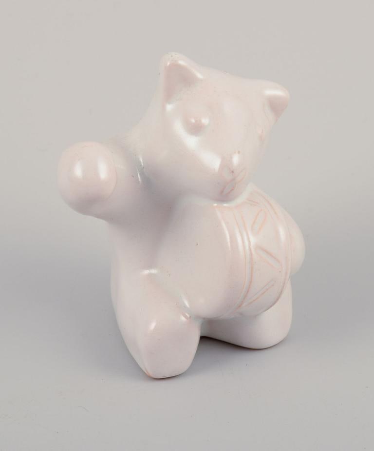 Hjorth, Bornholm. Five bear musicians in white glazed stoneware. Mid-20th C. - 7
