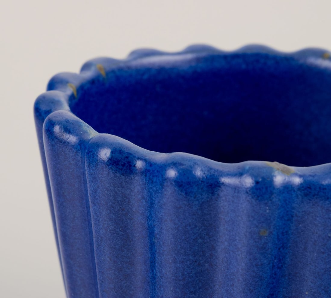 Christian Poulsen, Denmark. Unique ceramic vase in a grooved design. Dated 1937. - 5