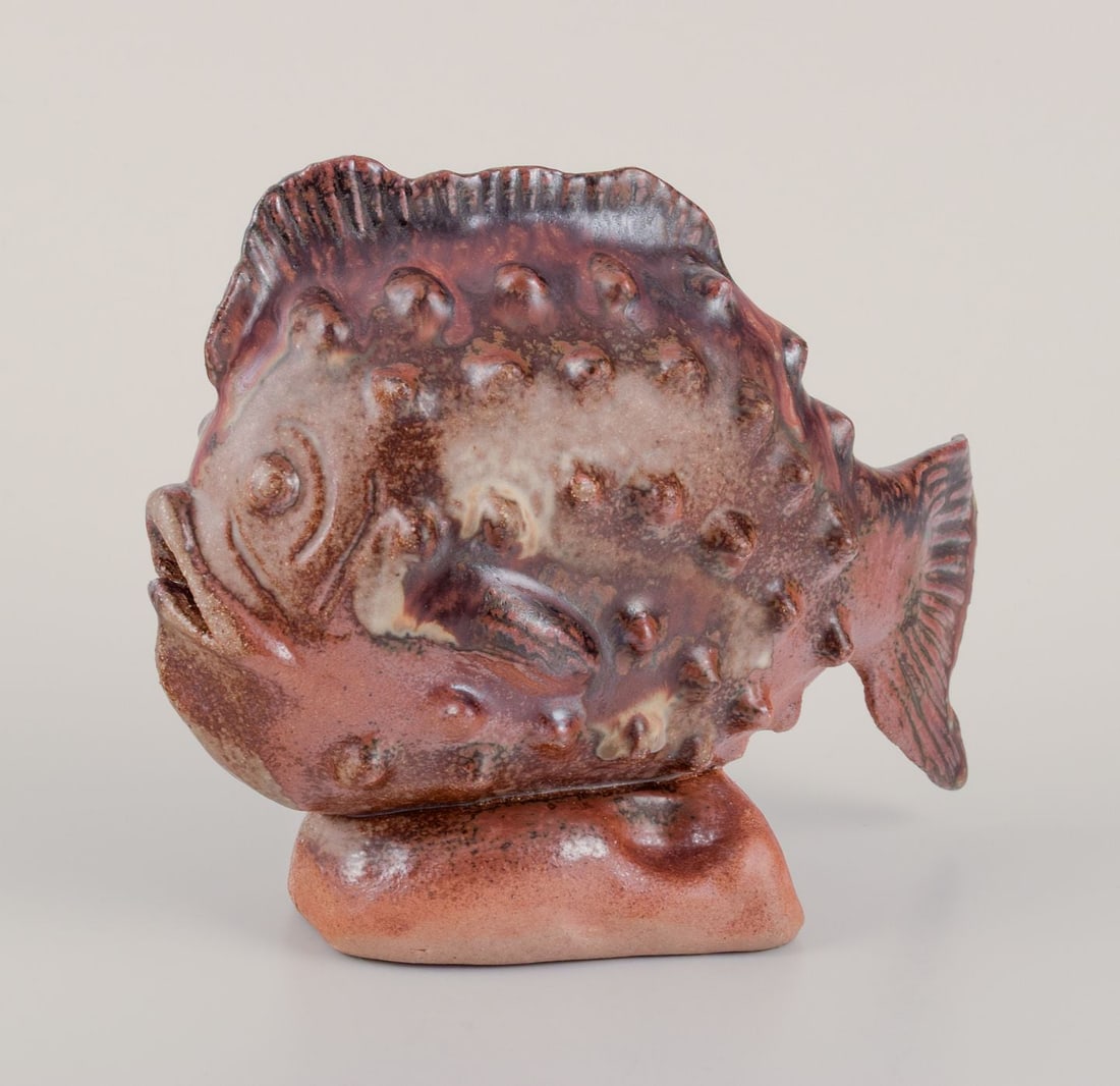 European studio ceramist. Large ceramic figure of fish. Ca 1970s. - 4