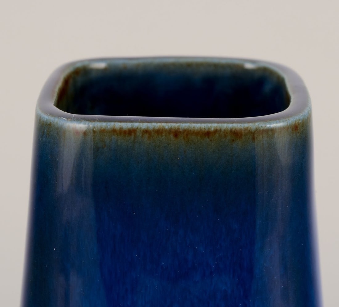 Sven Jonson for Gustavsberg. "Lagun" vase in stoneware. Beautiful glaze in blue tones. 1960s/1970s. - 6