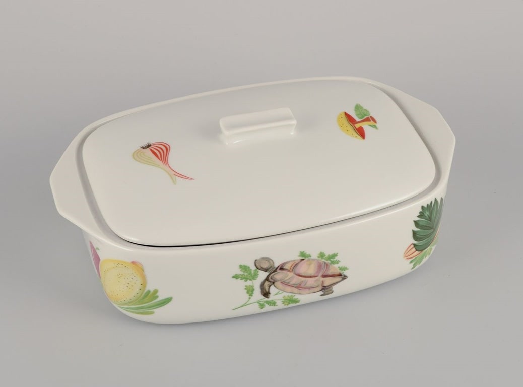 Danild/Lyngby, "Picnic" fireproof lidded fish tureen. 1960s/1970s. (1 of 8)