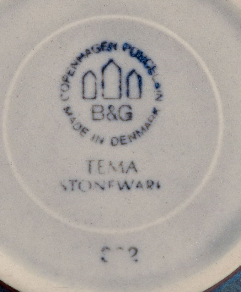 Bing and Grondahl, Tema. Bowl, sugar bowl, and creamer in stoneware. 1970s. - 4