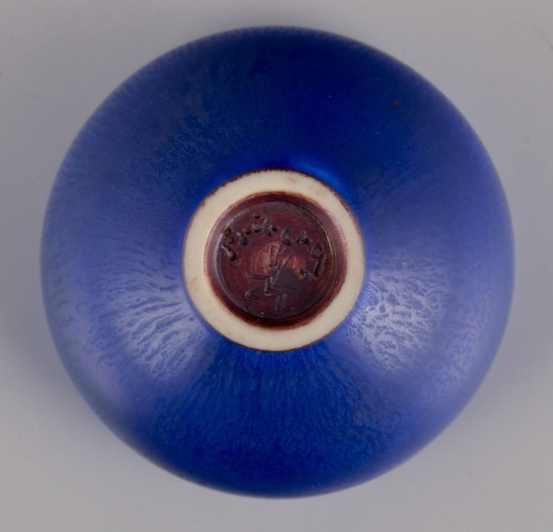 Berndt Friberg for Gustavsberg Studio. Miniature bowl in glazed ceramic. Mid-20th C. - 5