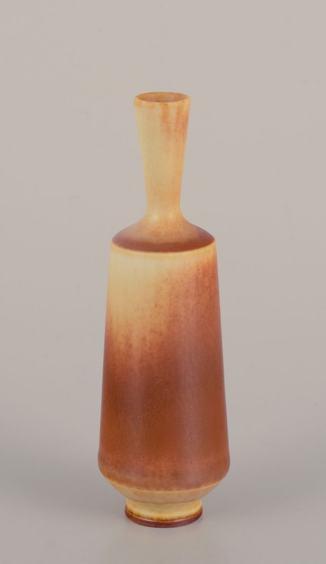 Berndt Friberg for Gustavsberg Studio. Miniature vase with narrow neck in glazed ceramic. (1 of 8)