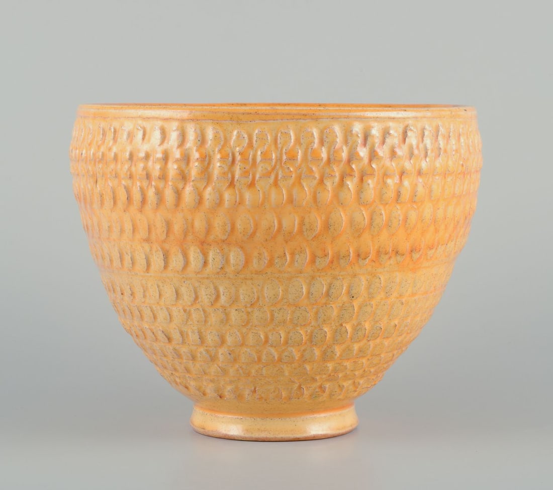 Svend Hammershoi for Kahler, Denmark. Ceramic vase in uranium glaze. Approx. 1930s. - 4