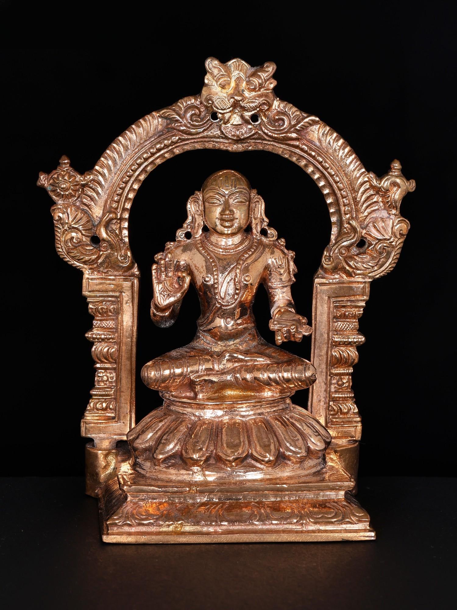 5" Small Hindu Philosopher Ramanujacharya | Bronze Statue: Title: 5" Small Hindu Philosopher Ramanujacharya | Bronze Statue Additional Information: itemcode: DDO037 Reserve: $310.00 Shipping: Domestic: Shipping rates are determined by destination Internationa