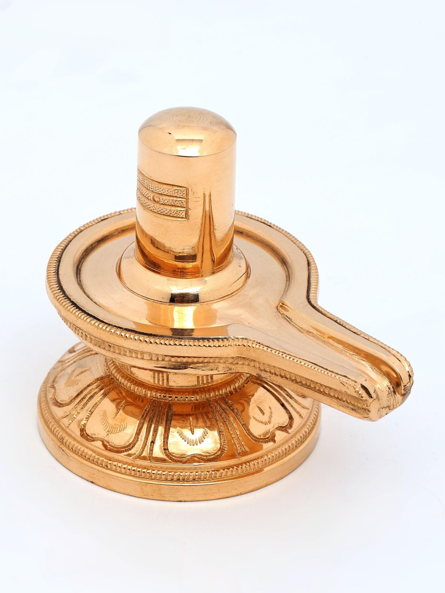 Bronze Shivalinga (Different Sizes): Title: Bronze Shivalinga (Different Sizes) Additional Information: itemcode: DDO062-4.5 Inch Reserve: $212.00 Shipping: Domestic: Shipping rates are determined by destination International: Foreign