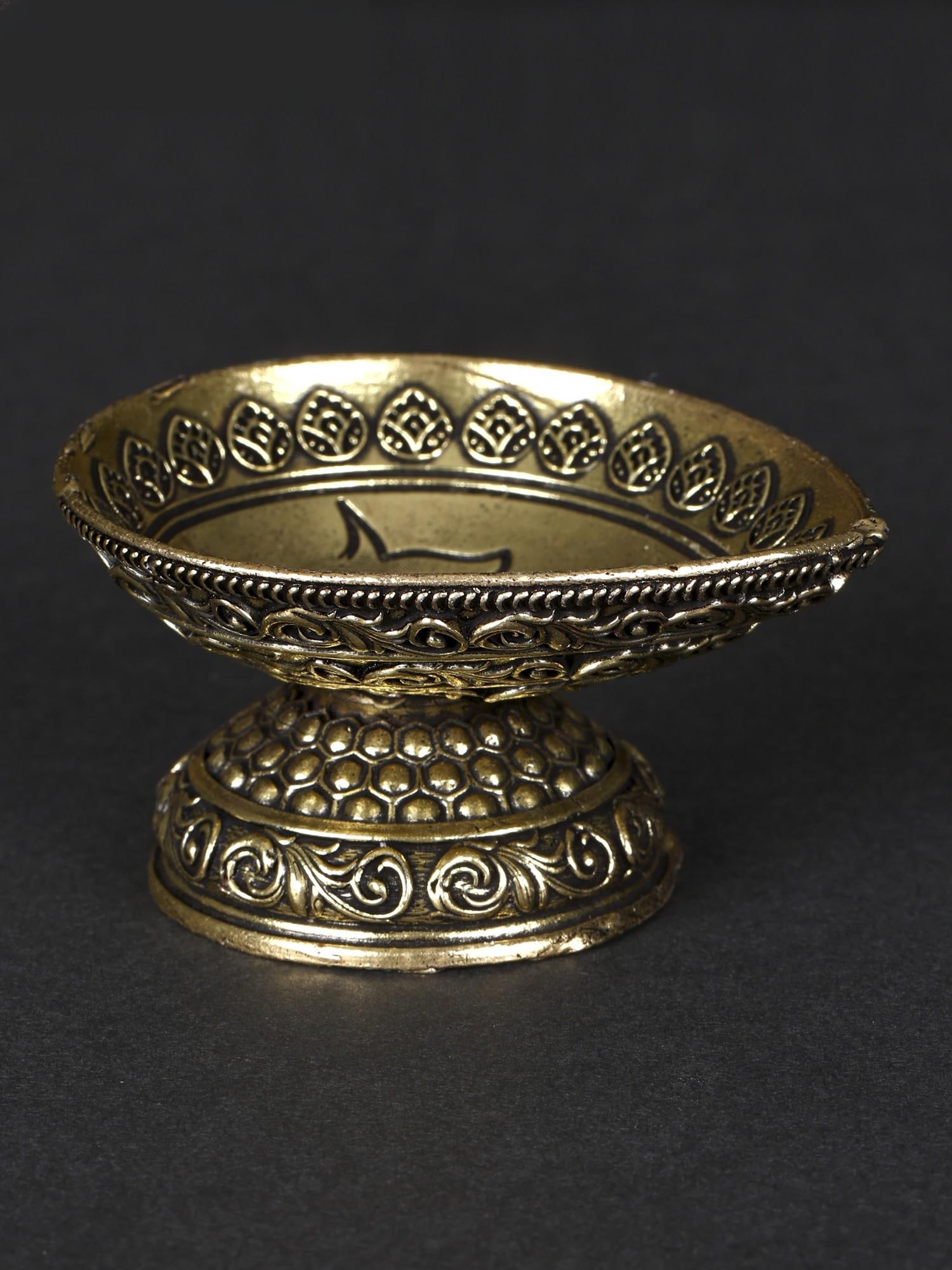 2" Superfine Designer Diya in Brass (1 of 2)