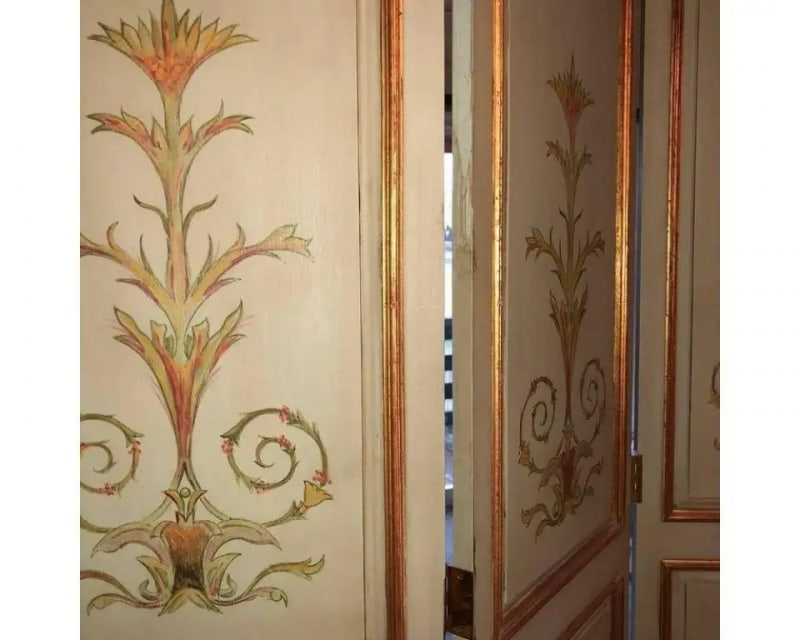 Italian Paint Decorated & Parcel-Gilt Monumental Screen or Room Divider - 4