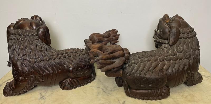 Pair of 18th/19th Century Solid Teak Foo Dogs, Opposing, Statuary, - 9