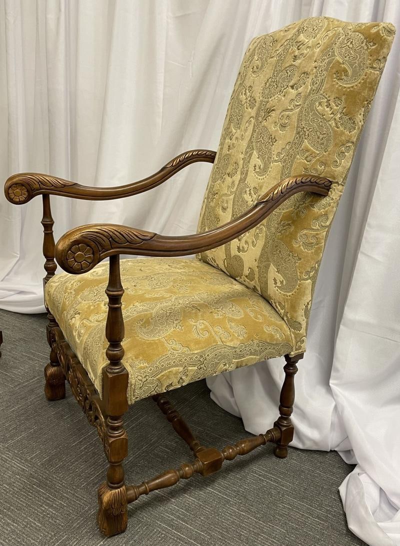 Pair of Throne Chairs, Fauteuils in Louis XIV Fashion, Fine Upholstery - 7
