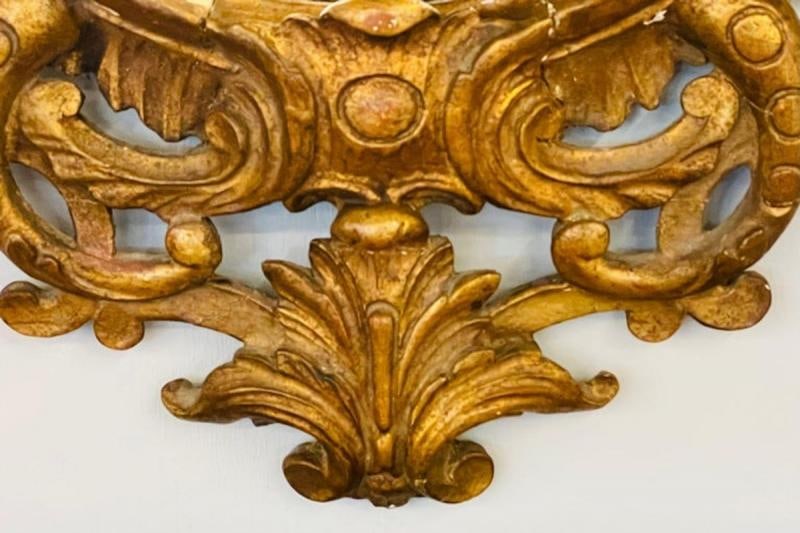 Single Giltwood Italian Floral Motif Mirror, Wall / Console / Pier, Italy, 1960s - 12