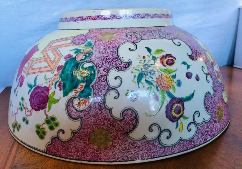 19th Century Famille Rose Chinese Export Punch Bowl, Koi Decorated - 12