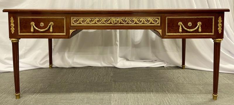 French Tortoise Wood Louis XVI Style Maison Jansen Partners Desk or Bureau Plat - 3