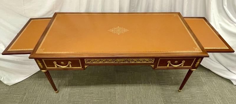 French Tortoise Wood Louis XVI Style Maison Jansen Partners Desk or Bureau Plat - 8