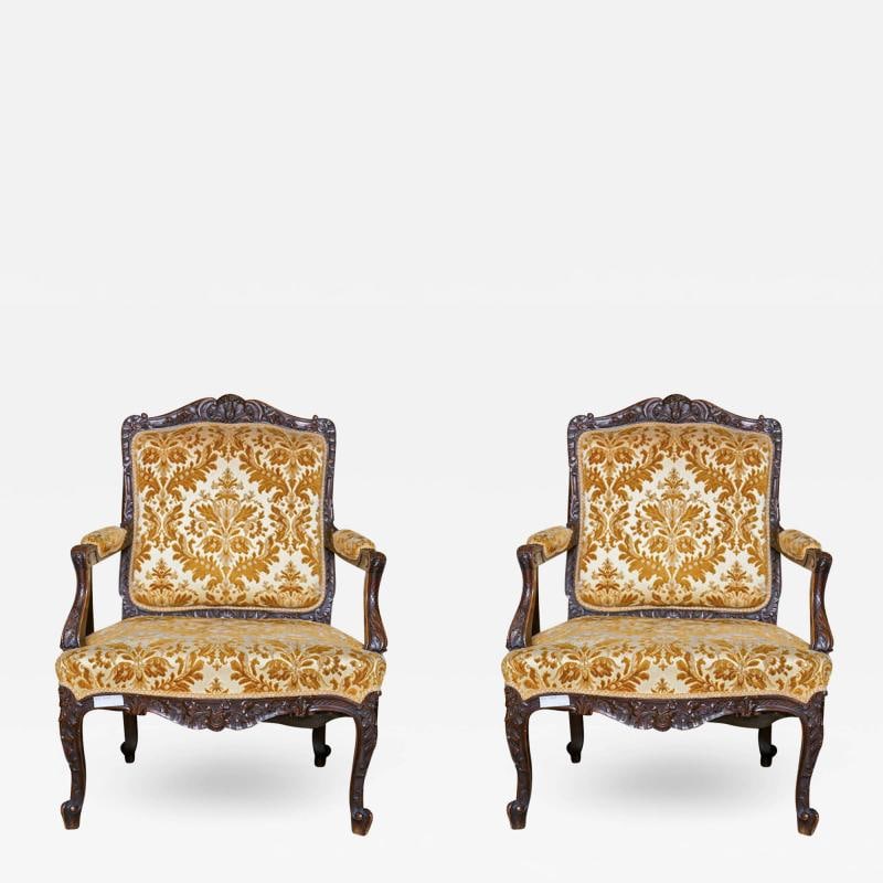 Pair of French Louis XV Style 1930s Walnut Armchairs Embroidered Upholstery - 2