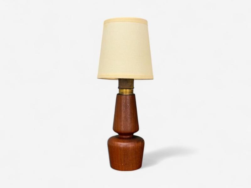 Swedish Modern, Teak, Small Table Lamp, Sweden, 1940s - 4