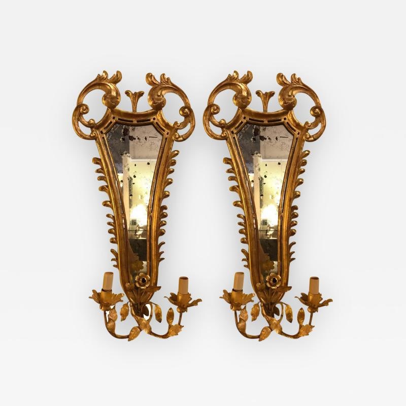 Pair of French, 19th Century Giltwood Mirrored Back Wall Sconces (1 of 10)