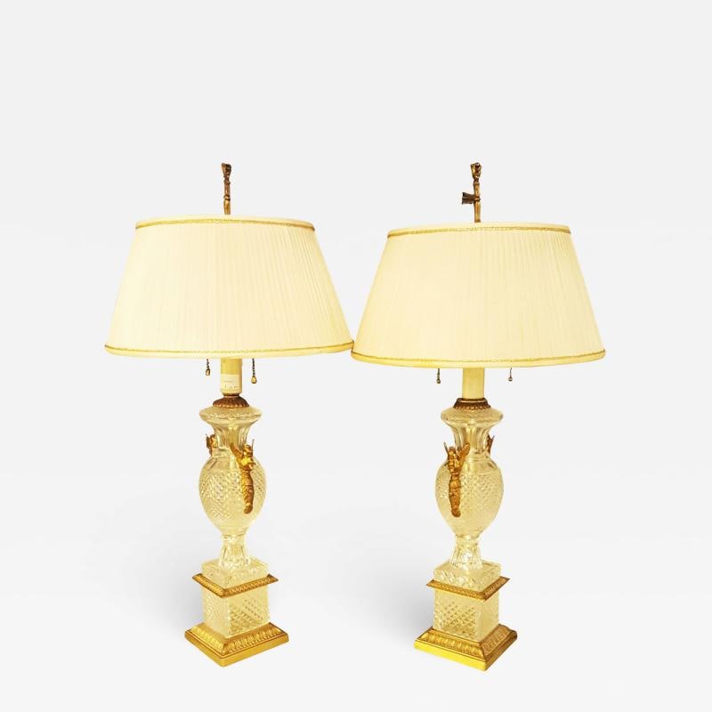 Pair of Hollywood Regency Style Fine Glass Lamps with Swan Handles (1 of 10)