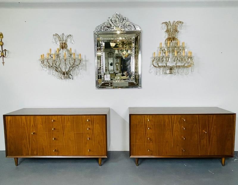 Pair of Mid Century Modern Chests, Dressers Bedside Stands, Opposing, Refinished - 13