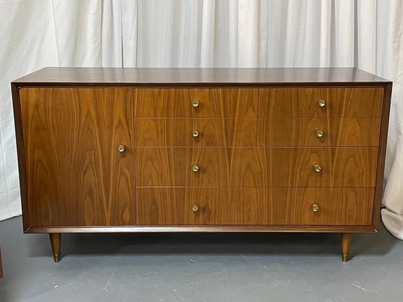 Pair of Mid Century Modern Chests, Dressers Bedside Stands, Opposing, Refinished - 6