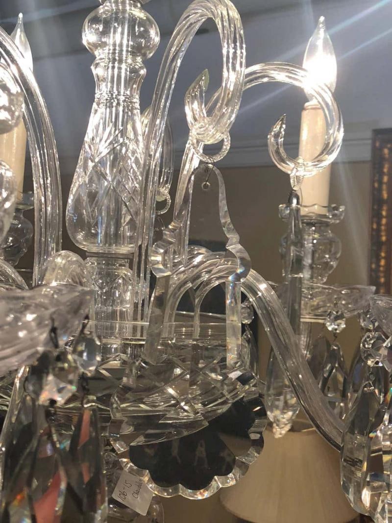 Fine Cut Crystal Georgian Chandelier with Large Pendants - 10