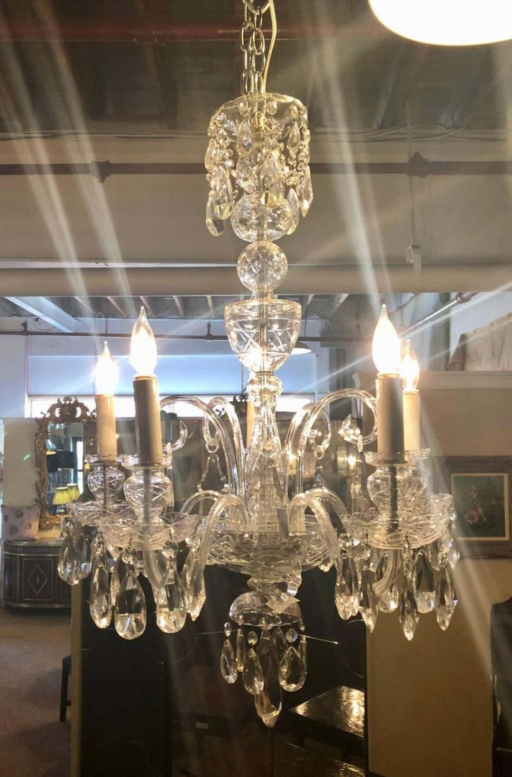 Fine Cut Crystal Georgian Chandelier with Large Pendants - 7