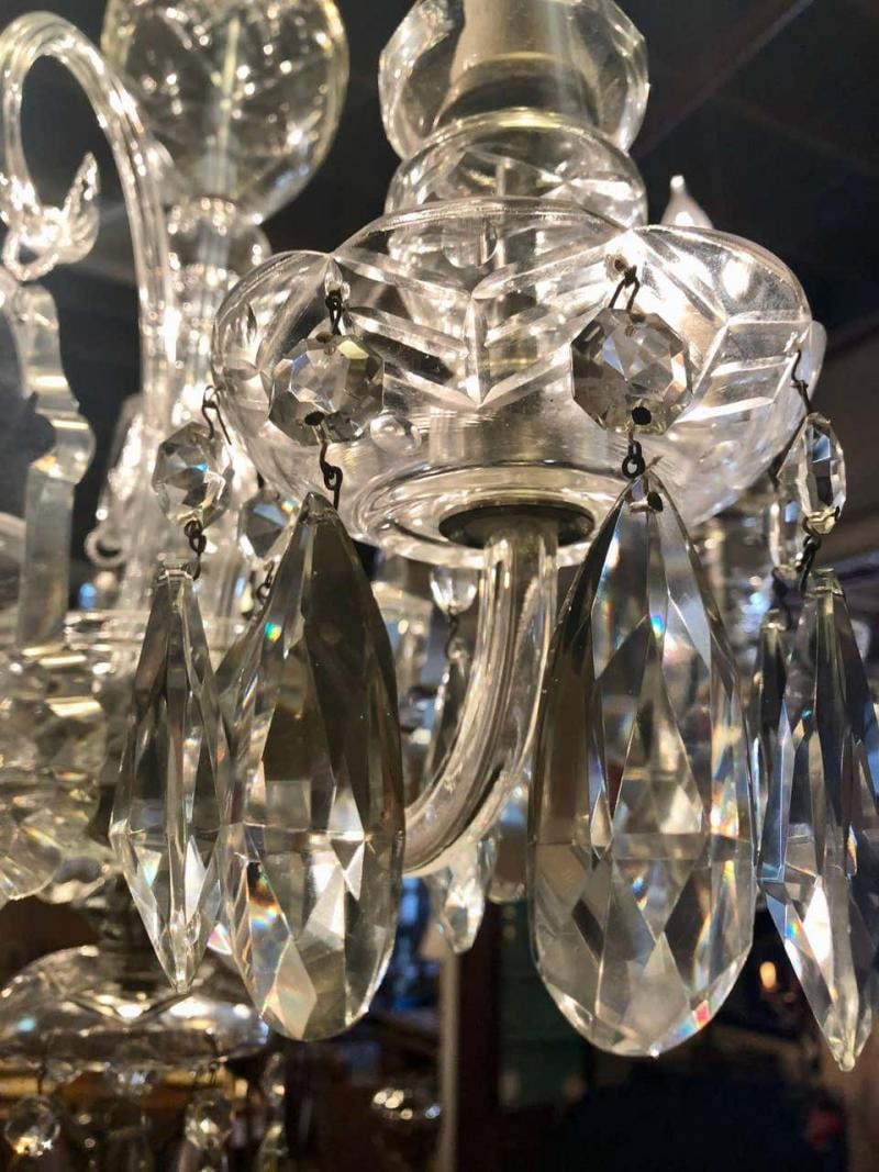 Fine Cut Crystal Georgian Chandelier with Large Pendants - 9