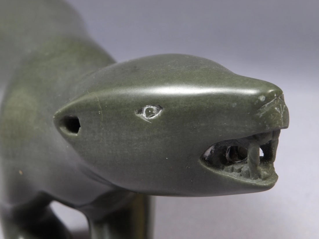 Native Americab Inuit Canada Bear Carving Soapstone Signed Large (1 of 7)