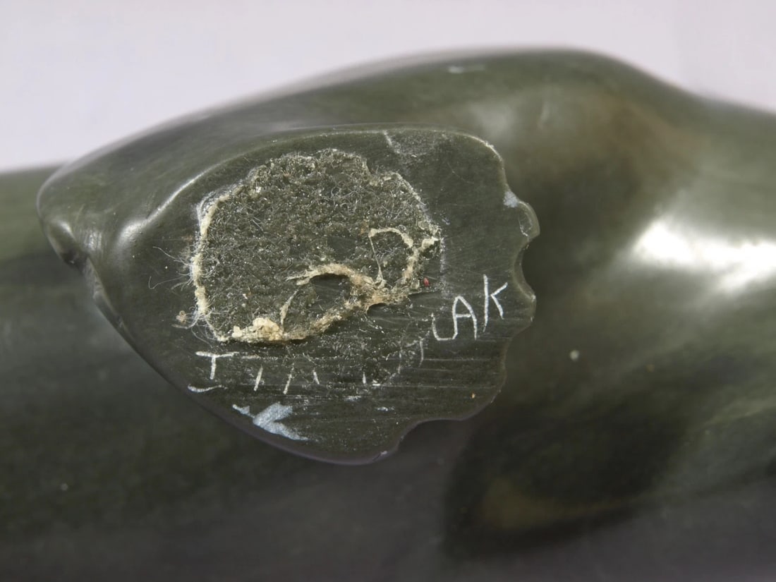 Native Americab Inuit Canada Bear Carving Soapstone Signed Large - 7