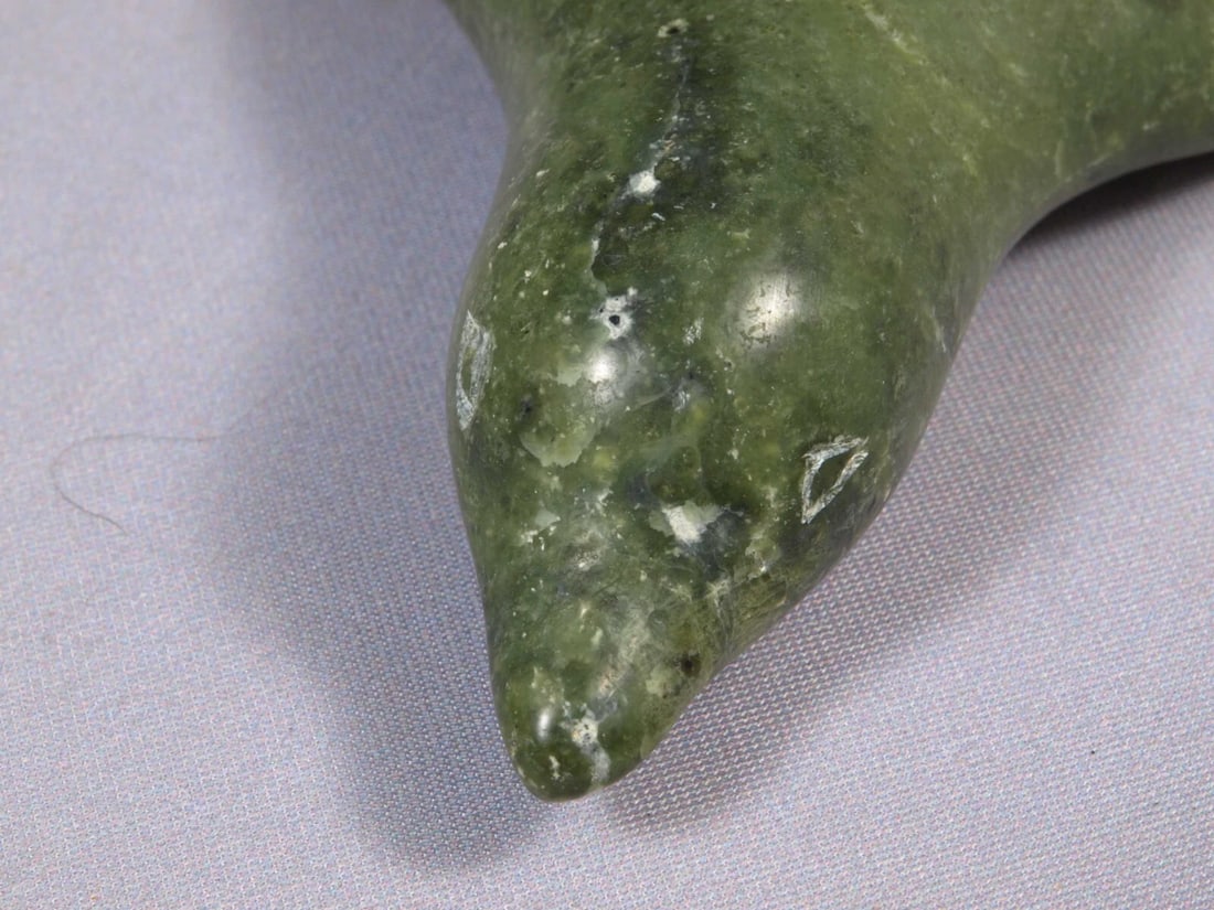Inuit Eskimo Native American Stone Carving Seal Green Neevee Kiponik (1 of 7)